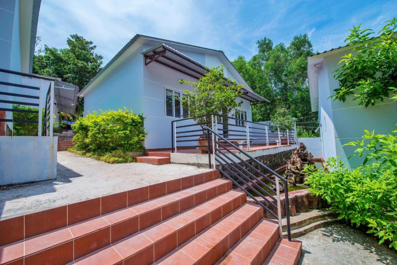 Ngoc Hanh Bungalow Дуонг-Донг Экстерьер фото